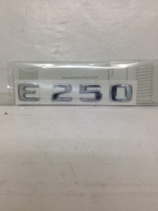 ベンツ　Eクラス　W212　”E250”　レター　1248146115