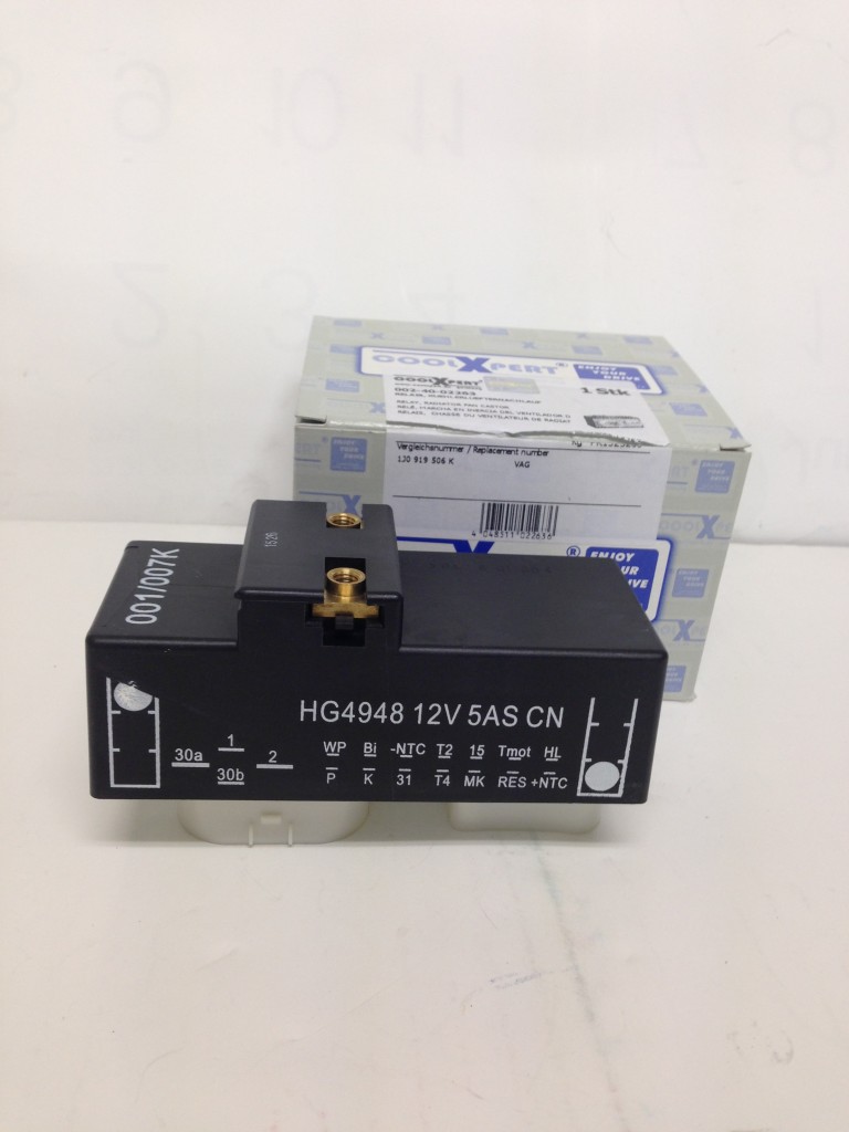 VW アウディ 電動ファンコントロールユニット純正 1J0919506L フォルクスワーゲン 電動ファン コントロールユニット リレー