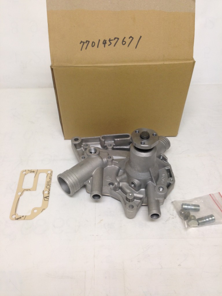 ルノー・4 キャトル ウォーターポンプ ◇ ルノー４ キャトル ウォーターポンプ