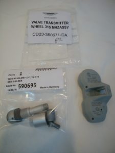 アストンマーティン　V8ヴァンテージ　タイヤプレッシャーセンサー　CD23-360671-DA