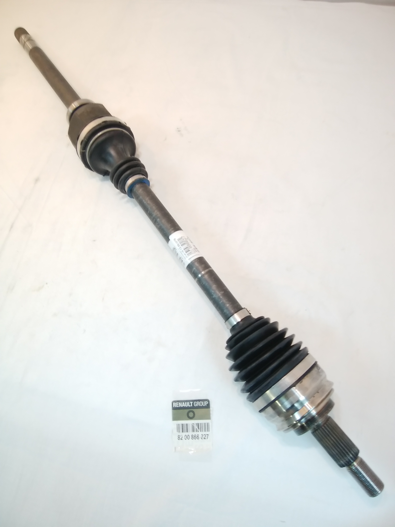ルノー メガーヌ フロントドライブシャフトASSY右側 8200866827