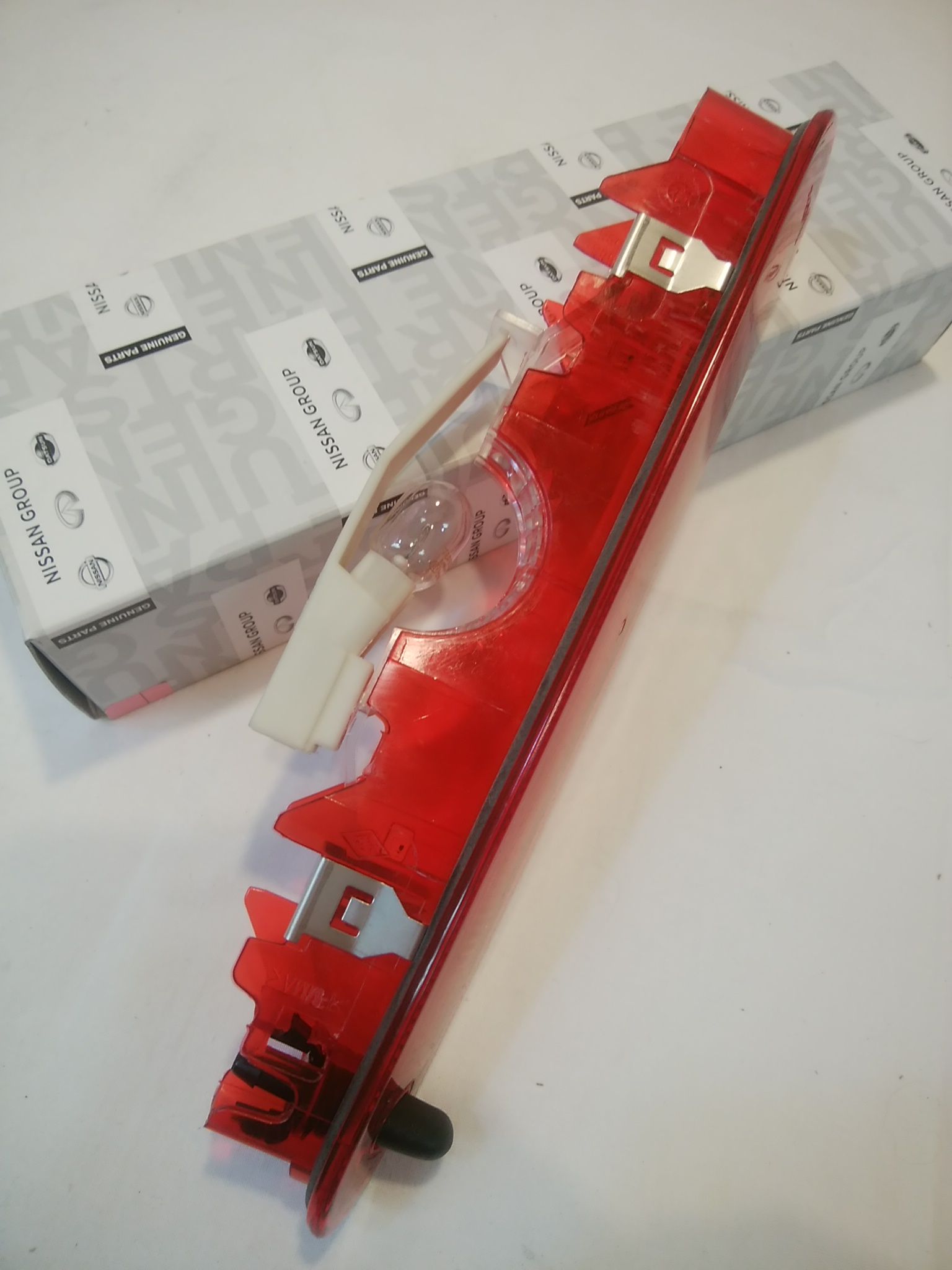 ルノー カングーⅡパーツ 通販 ハイマウントストップランプ 82004