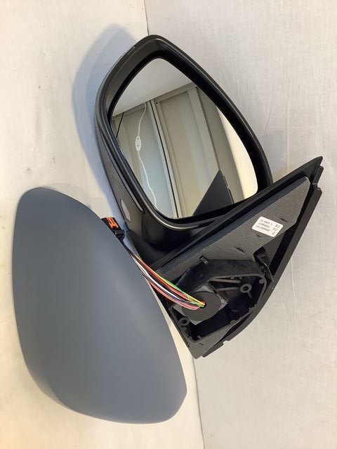 新品未使用品　アドーア　ケープ付トップス　46,200円 プジョーパーツ 通販 308 ドアミラーASSY 左 1611508680 お