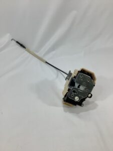 フィアット パンダ(312) リアドアロック 右 52191506